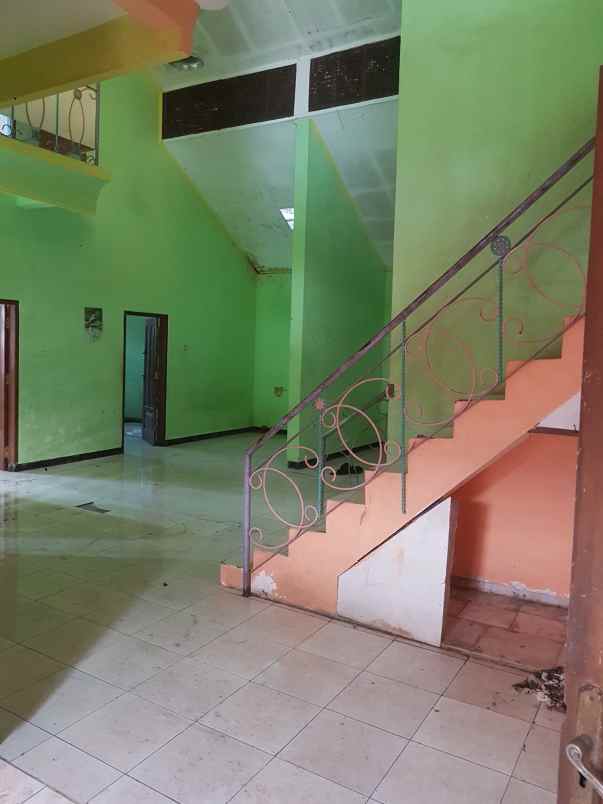 dijual rumah jl tlk pelabuhan ratu rt
