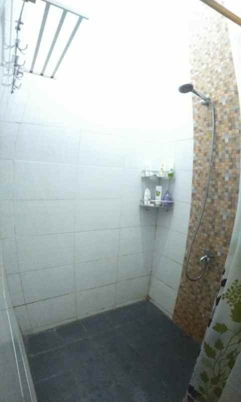 dijual rumah jl wates km 11