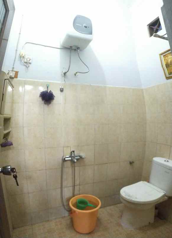 dijual rumah jl wates km 11