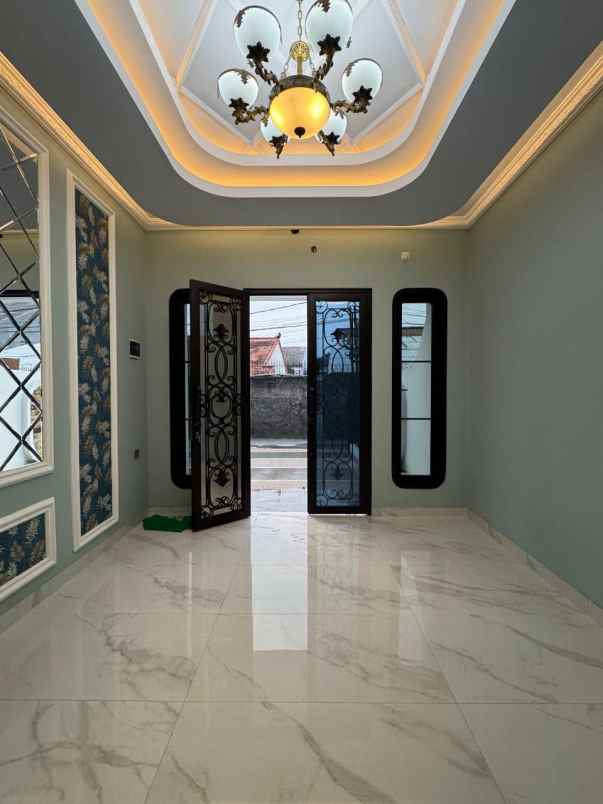 dijual rumah jln jagakarsa raya