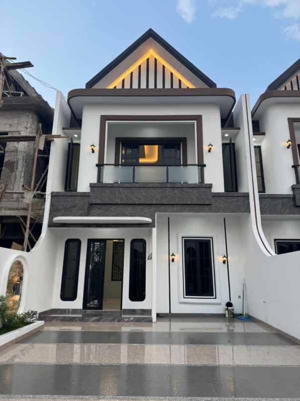 dijual rumah jln jagakarsa raya