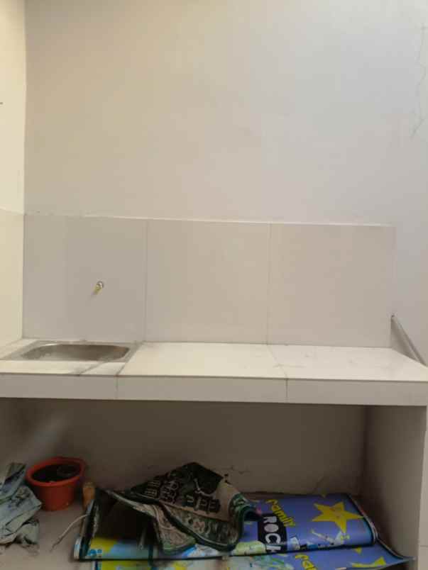 dijual rumah jln tabroni