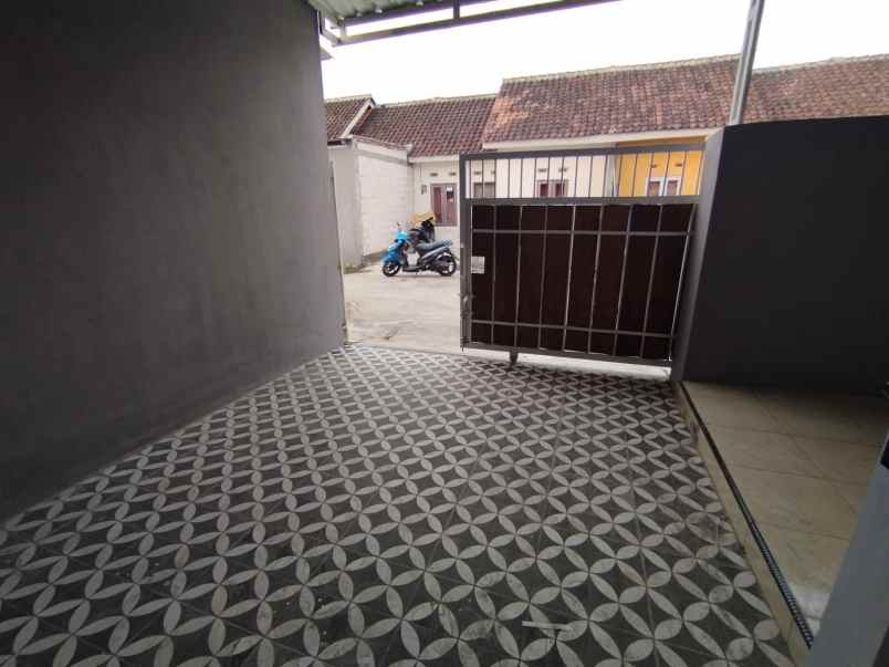 dijual rumah kadokan grogol sukoharjo