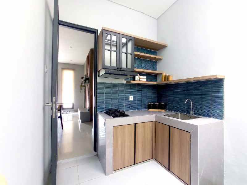 dijual rumah kali rungkut