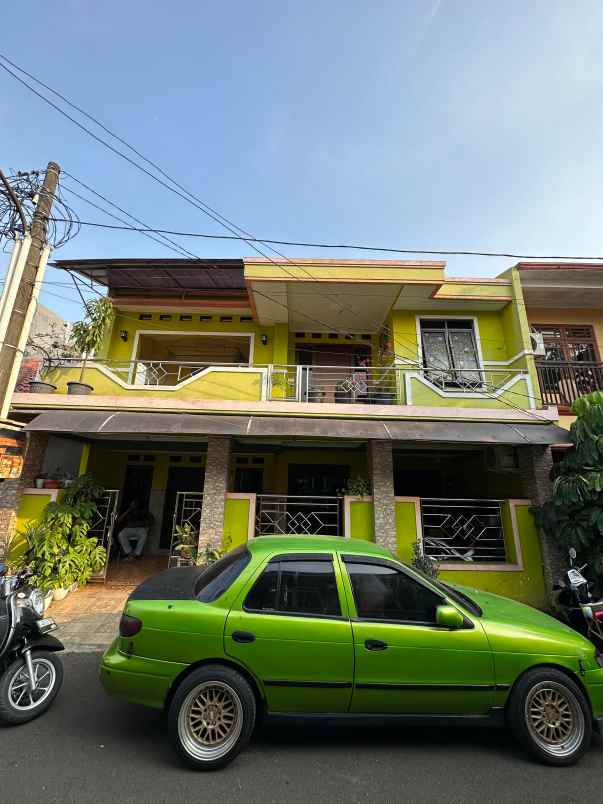 dijual rumah kampung tengah