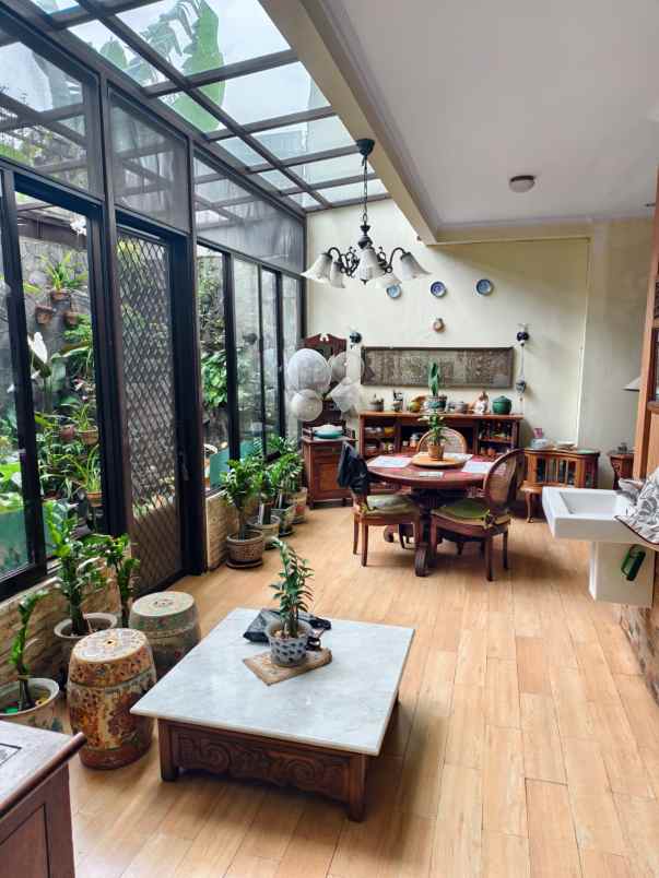 dijual rumah kebagusan