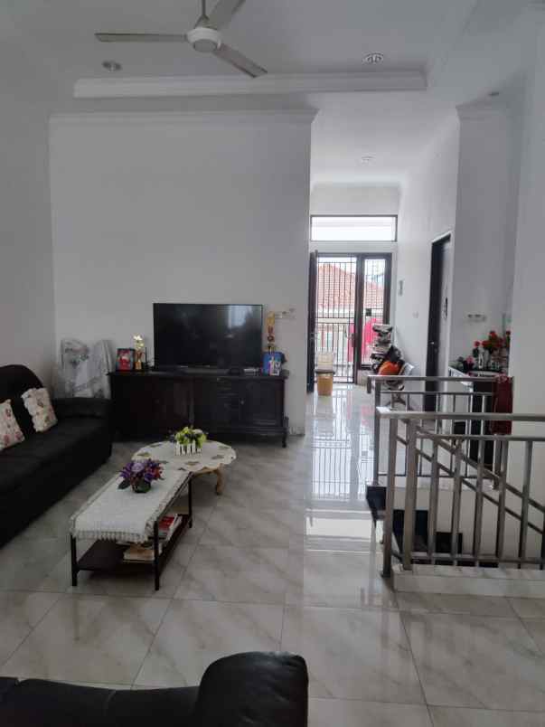 dijual rumah kelapa puyuh ii