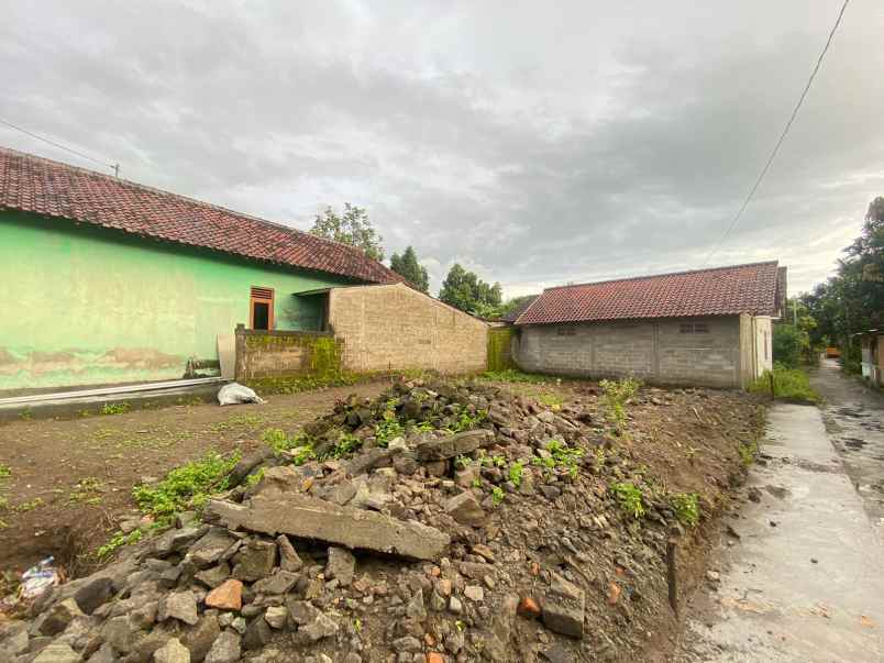 dijual rumah kemudo prambanan klaten