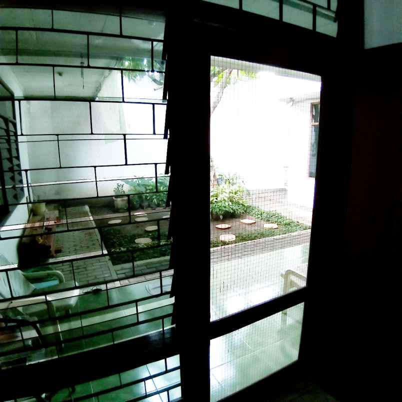 dijual rumah kertajaya indah