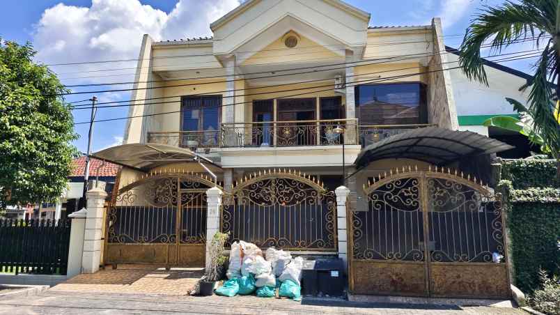 dijual rumah ketintang baru