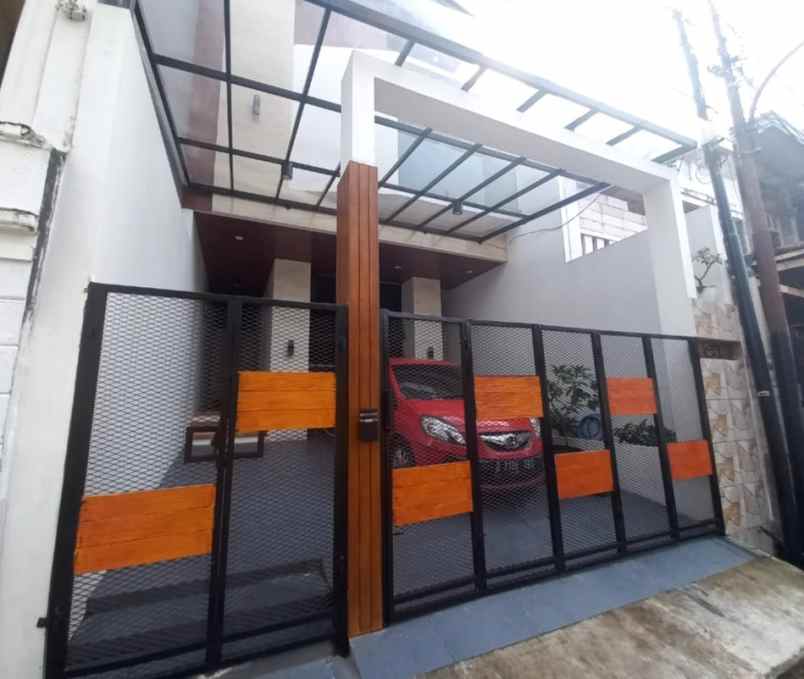 dijual rumah komplek abadi pondok bambu
