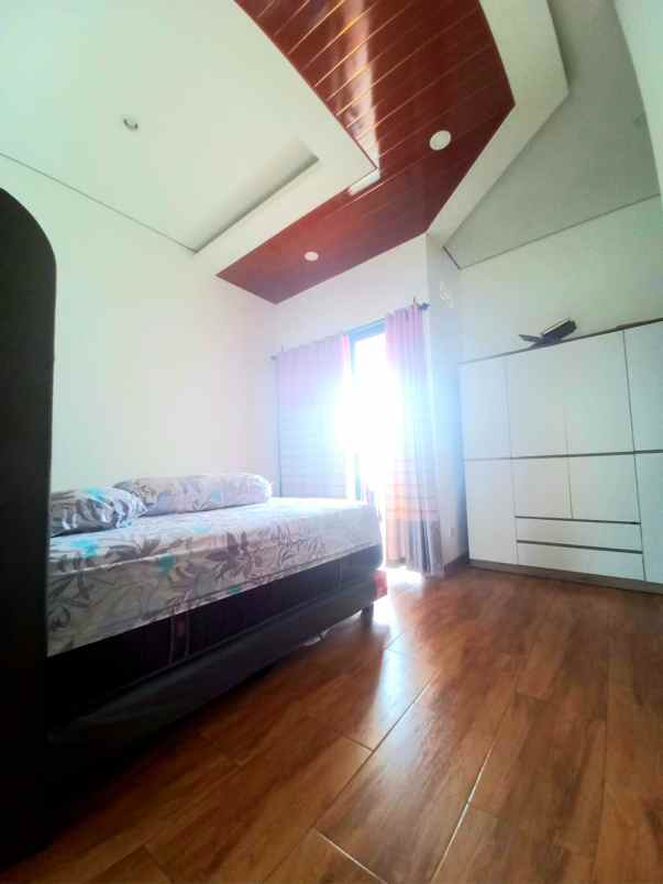 dijual rumah komplek abadi pondok bambu