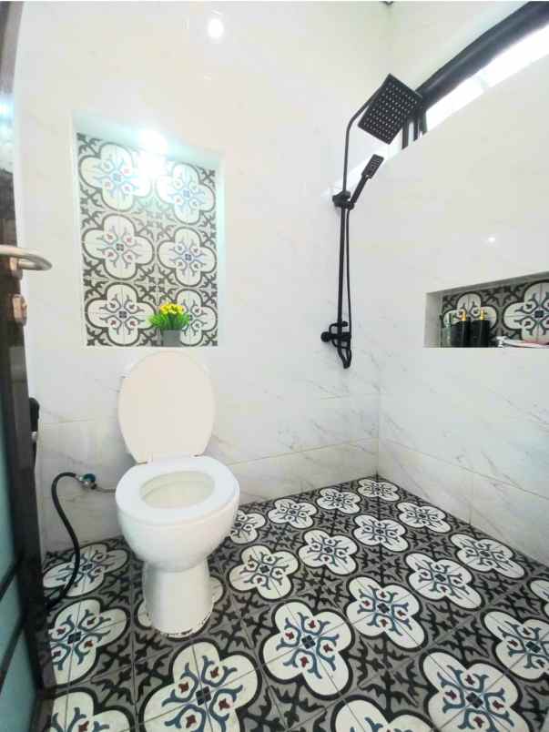 dijual rumah komplek abadi pondok bambu