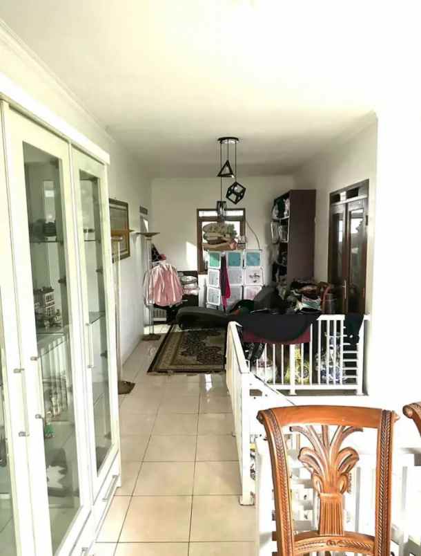 dijual rumah komplek adipura cluster