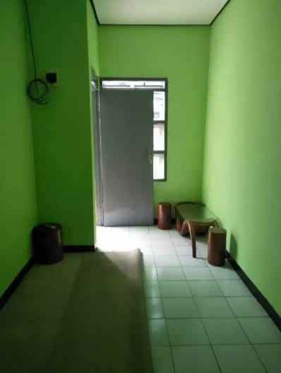 dijual rumah komplek adipura cluster