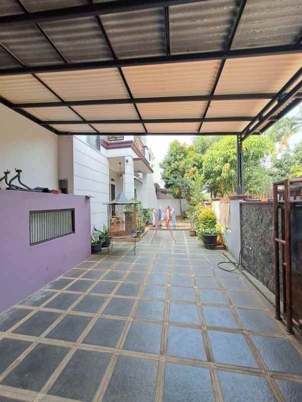 dijual rumah komplek billymoon duren sawit