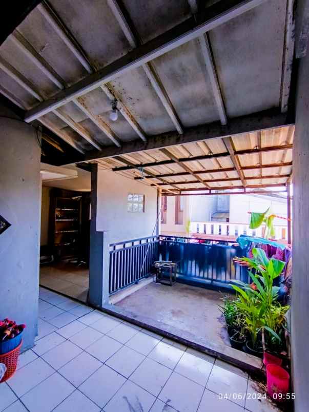 dijual rumah komplek gba 3 ciganitri