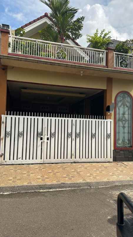 dijual rumah komplek kavling marinir