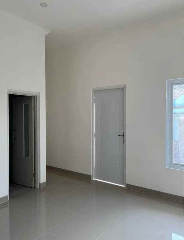 dijual rumah komplek pondok kelapa