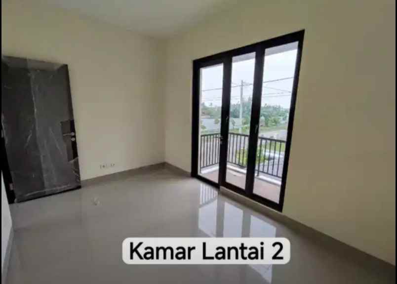 dijual rumah komplek pondok kelapa