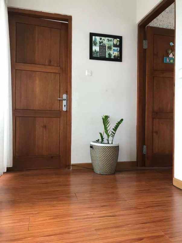 dijual rumah komplek taman melati pasir