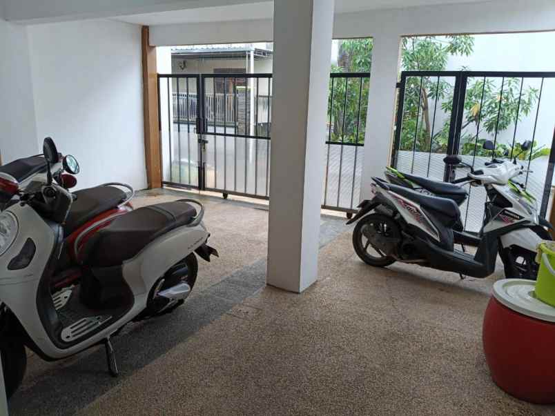 dijual rumah kost putri lokasi tlogomas kota malang