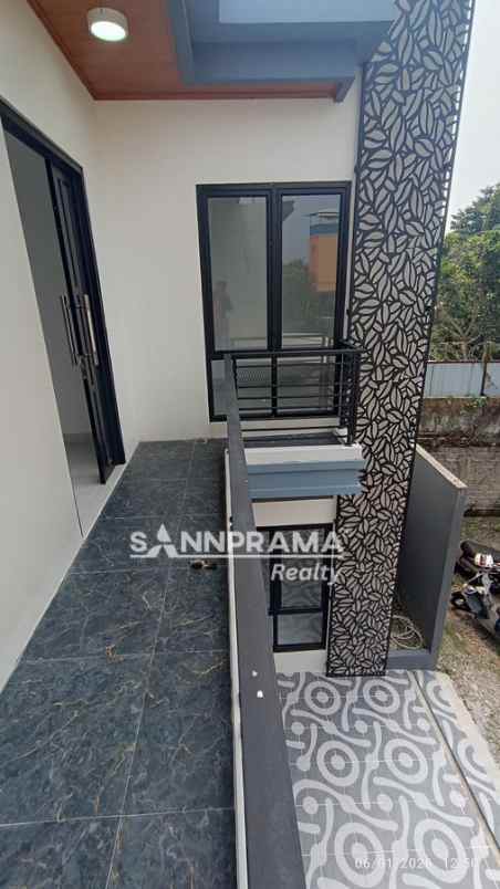 dijual rumah kukusa beji depok