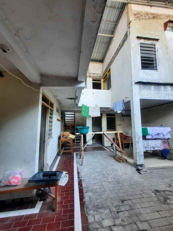dijual rumah kutisari indah utara