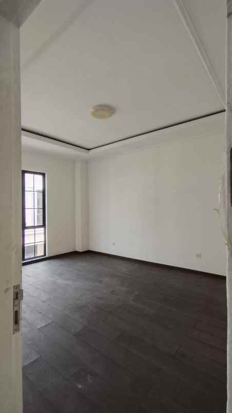 dijual rumah lavon ii cluster margonite