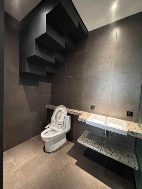 dijual rumah layar permai pantai indah