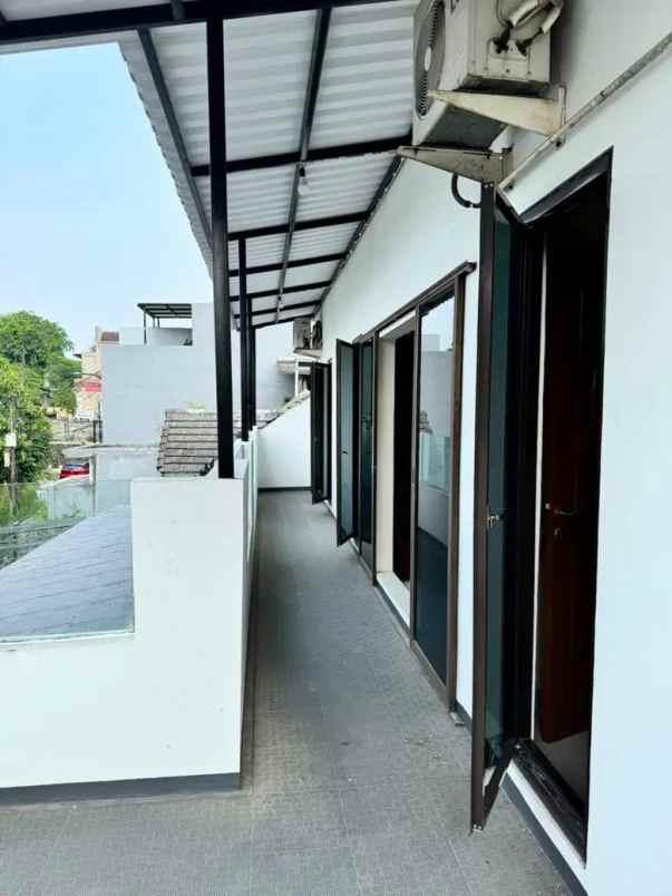 dijual rumah luas bagus siap huni di serpong park