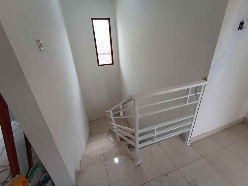 dijual rumah maguwoharjo