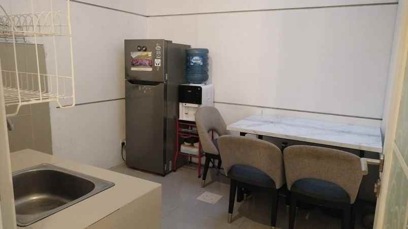 dijual rumah mansion nine