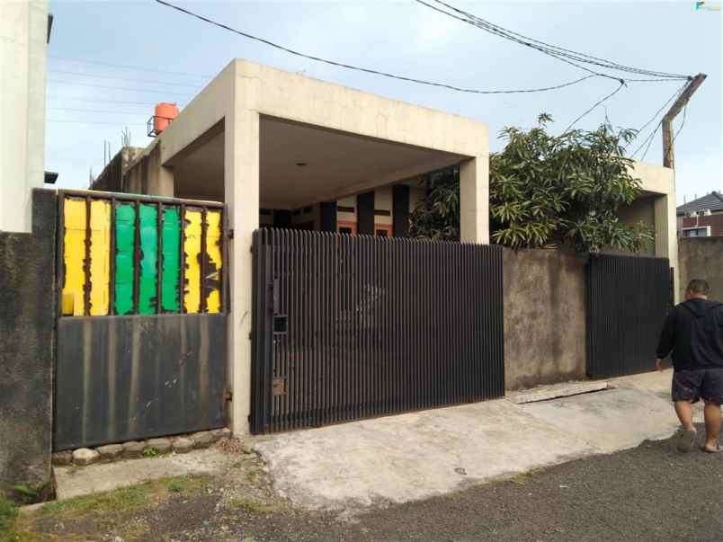 dijual rumah margawangi buahbatu kota