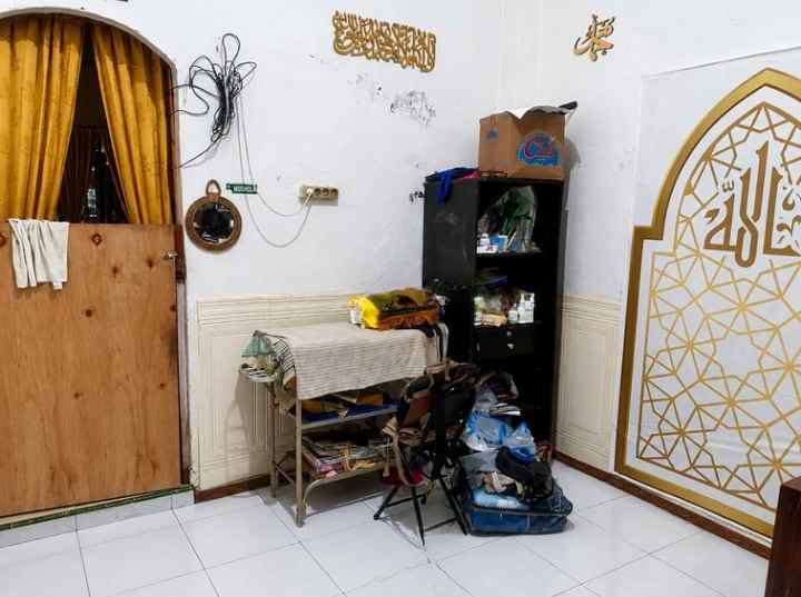 dijual rumah medokan