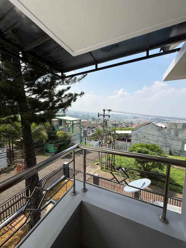 dijual rumah melatiwangi cilengkrang