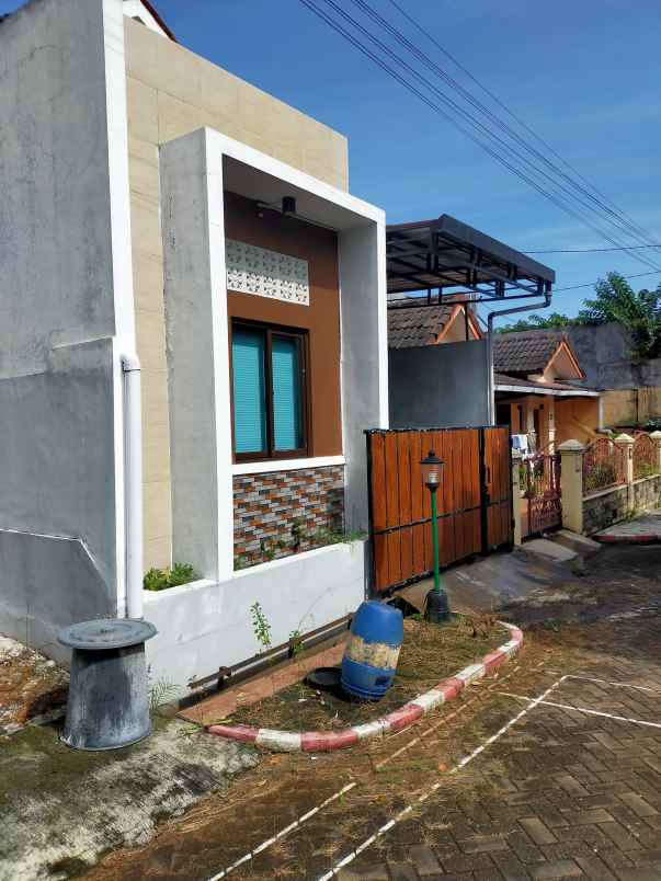 dijual rumah minimalis kota semarang