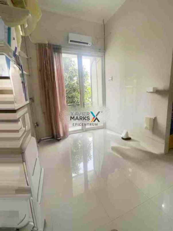 dijual rumah minimalis terawat pakuwon city san diego