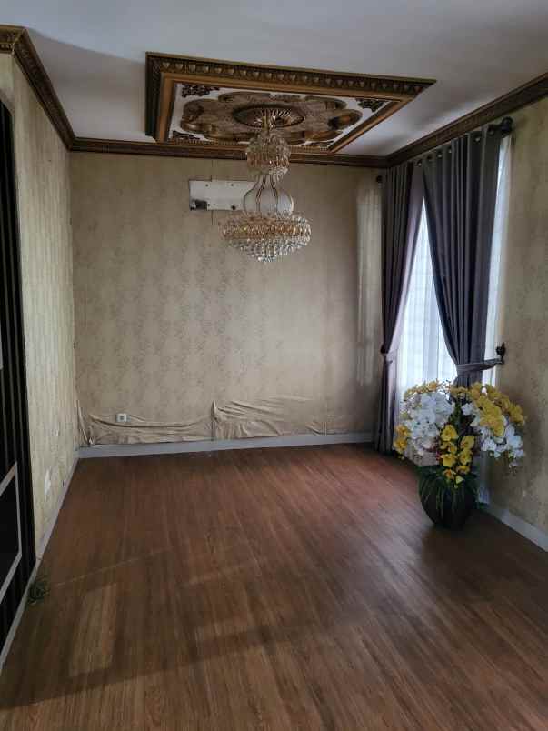 dijual rumah modern land