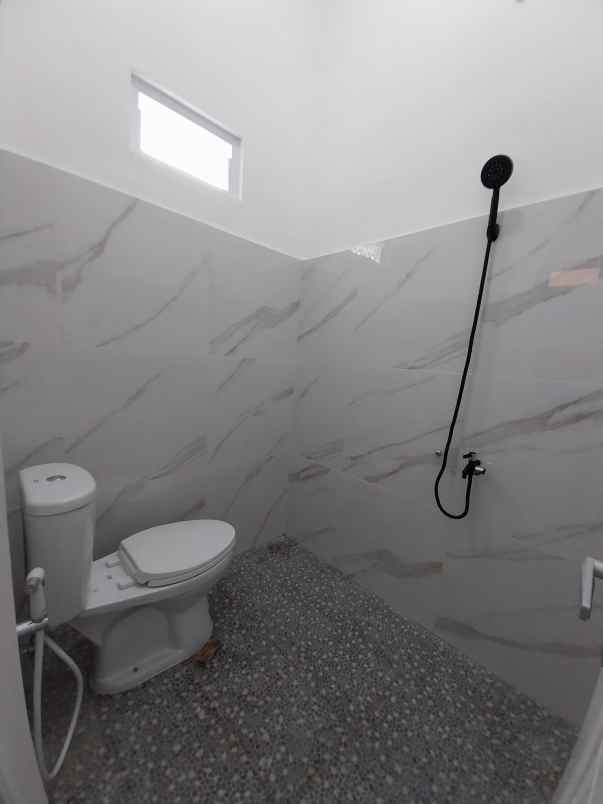 dijual rumah ngangkrik triharjo sleman