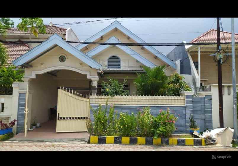 dijual rumah nirwana eksekutif