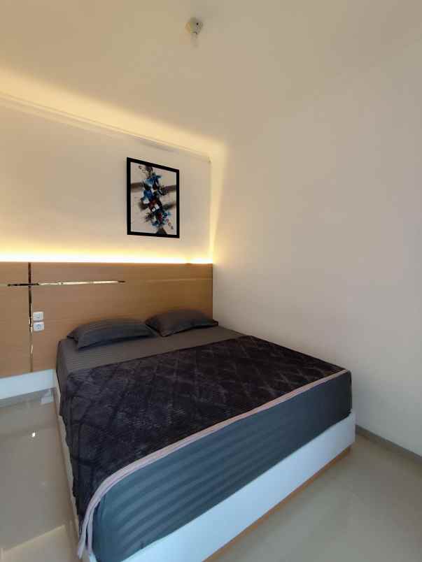 dijual rumah oro oro ombo