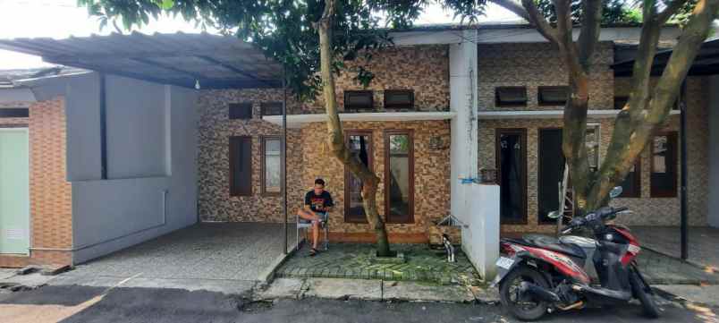 dijual rumah pamulang
