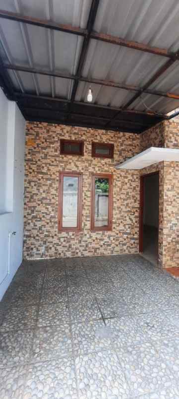 dijual rumah pamulang