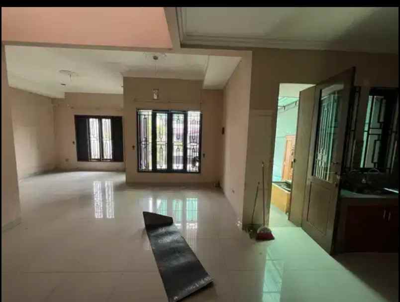 dijual rumah pekayon