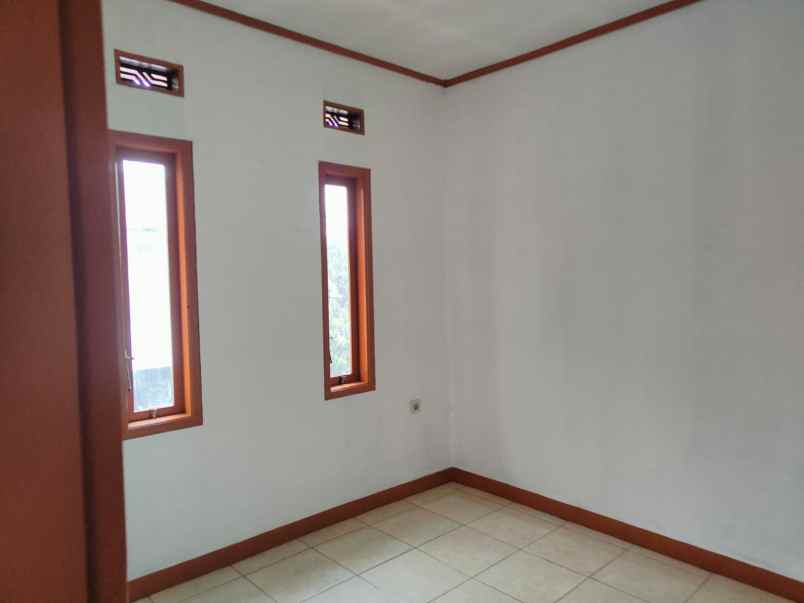 dijual rumah pemilik bu rumah murah