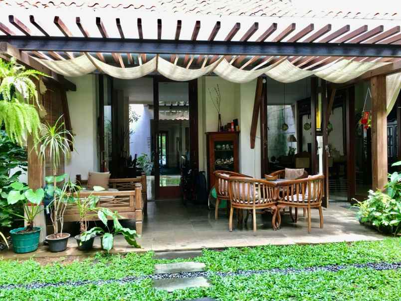 dijual rumah permata hijau grogol utara