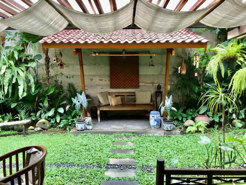 dijual rumah permata hijau grogol utara