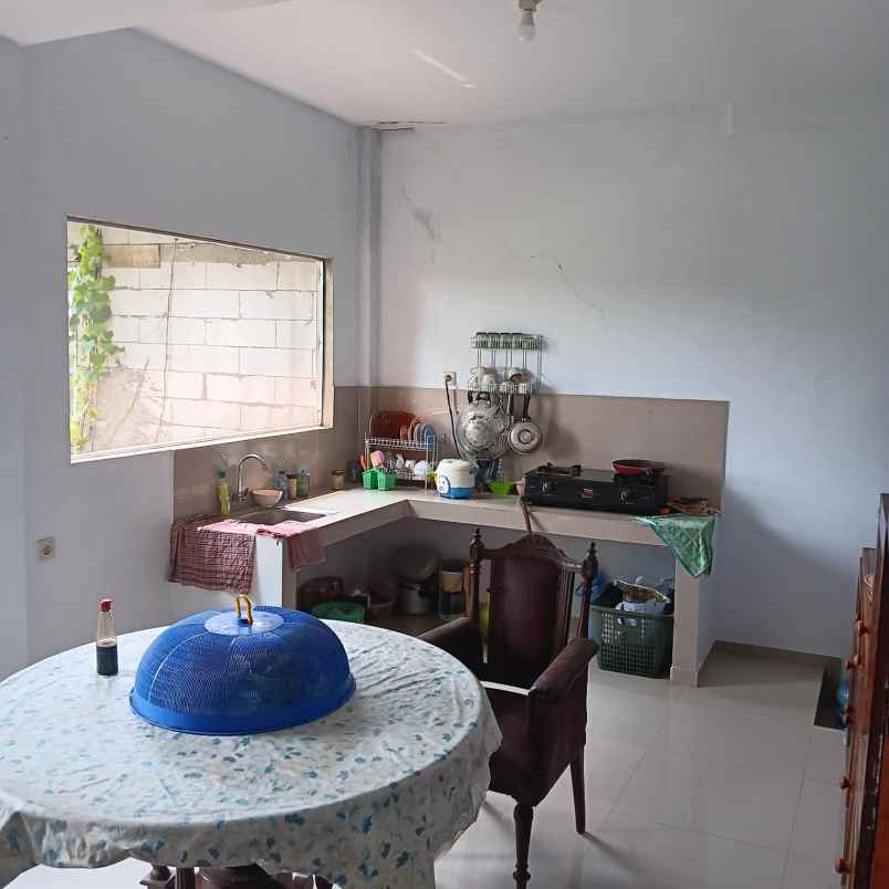 dijual rumah perum bukit rivaria