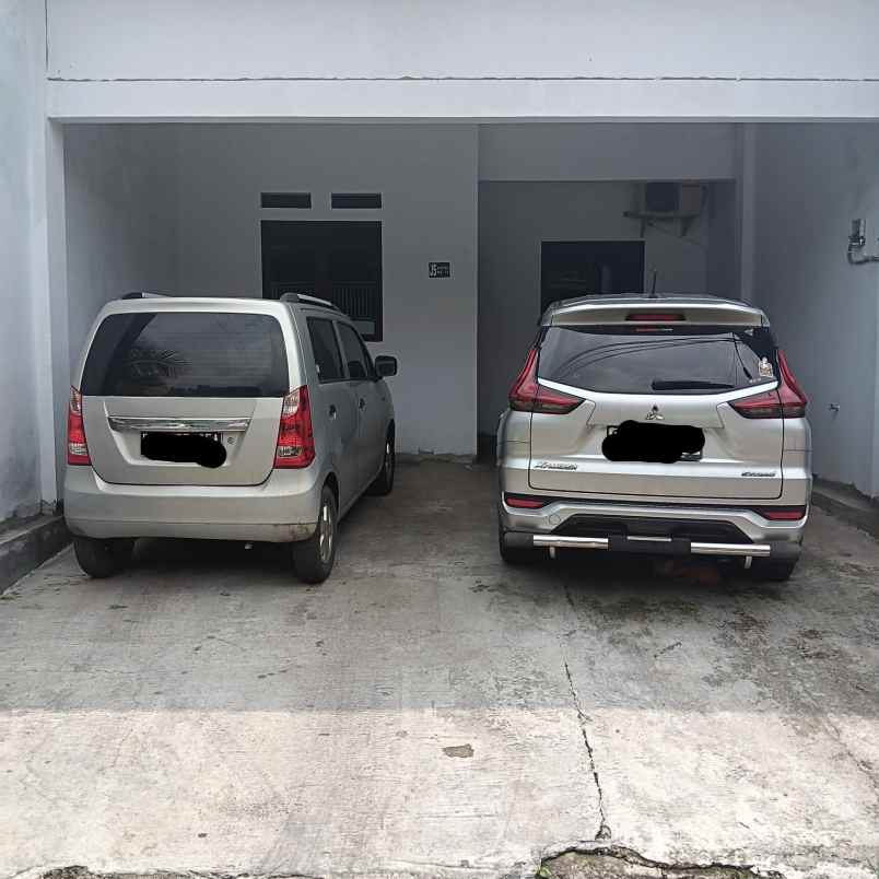 dijual rumah perum bukit rivaria